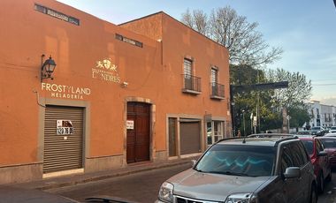 3 locales en Excelente Ubicación!  Sobre Av.Juarez