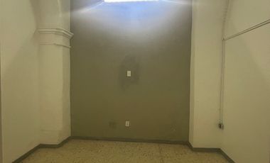 3 locales en Excelente Ubicación!  Sobre Av.Juarez