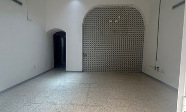 3 locales en Excelente Ubicación!  Sobre Av.Juarez
