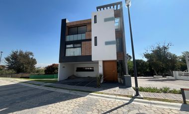 Casa en venta en Parque Quintana Roo en Lomas de Angelopolis