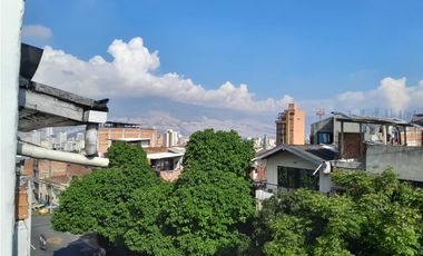 VENTA APARTAMENTO 3ER PISO - LA MILAGROSA - MEDELLIN-