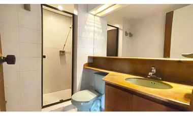 Vendo apto clásico de 197 M2 en Patio Bonito perfecto para remodelar