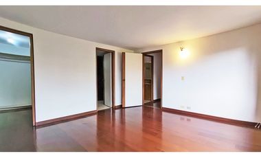Vendo apto clásico de 197 M2 en Patio Bonito perfecto para remodelar