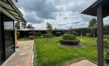 Vendo gran casa campestre en Sopo