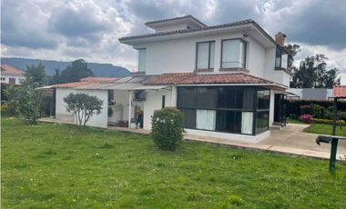 Vendo gran casa campestre en Sopo