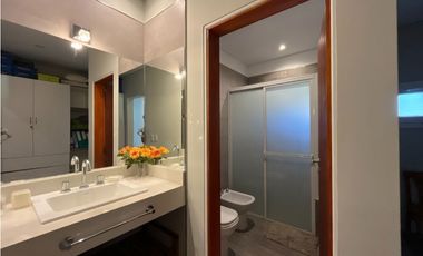 Casa de 4 dormitorios,. Pileta .Gas natural. Barrio Alamos de Pinamar