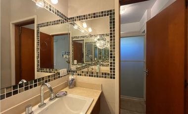 Casa de 4 dormitorios,. Pileta .Gas natural. Barrio Alamos de Pinamar