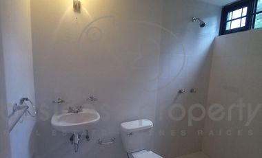 Gran oportunidad Casa dentro de la Sexta Sección de Lomas Verdes