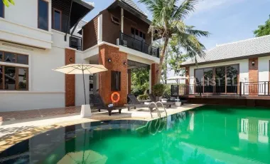 Thai Modern Style Home Near Floating Market with Saltwater Pool