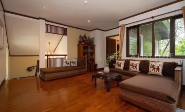 Thai Modern Style Home Near Floating Market with Saltwater Pool