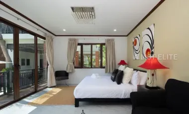 Thai Modern Style Home Near Floating Market with Saltwater Pool