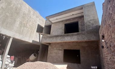 VENTA DE DEPARTAMENTO EN POZO