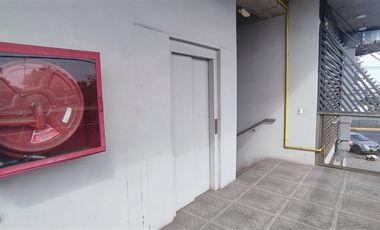 Local Comercial en Arriendo en Av Santa Rosa Con Américo Vespucio