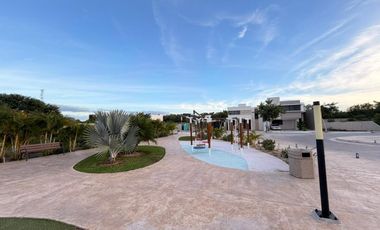 CASA EN VENTA EN MÉRIDA,YUCATÁN EN PRIVADA ÚNICA LIVING