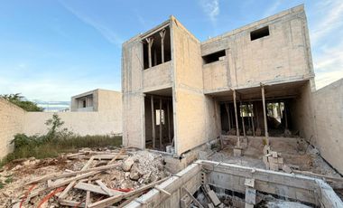 CASA EN VENTA EN MÉRIDA,YUCATÁN EN PRIVADA ÚNICA LIVING