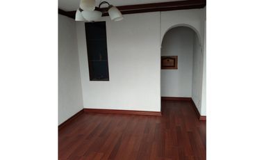 Amplia casa en Miraflores Alto
