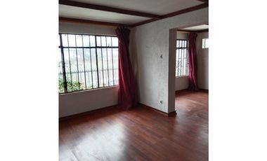 Amplia casa en Miraflores Alto