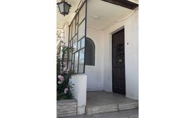 Amplia casa en Miraflores Alto