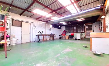 Gran Terreno con Casa Piscina Bodega Venta Quinta Normal