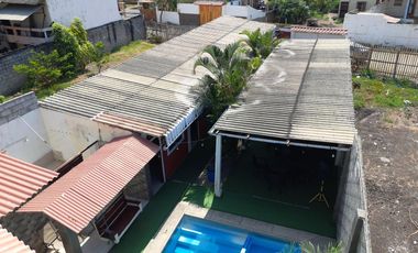 Casa Vacacional en Venta via a Data Villamil Playas  SanS.