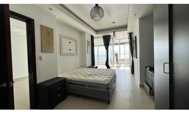 Venta: Apartamento reposeído en Avenida Balboa PH Rivage Tower