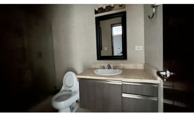 Venta: Apartamento reposeído en Avenida Balboa PH Rivage Tower