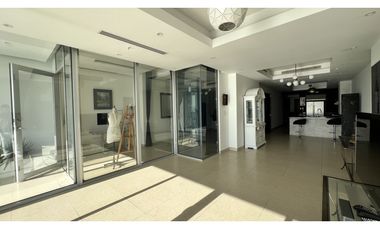 Venta: Apartamento reposeído en Avenida Balboa PH Rivage Tower