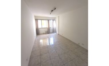 Dos ambientes en pleno centro porteño, a metros del Subte