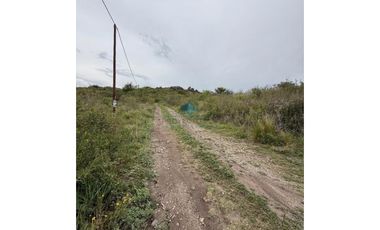 VENTA-LOTE 2.500m2 5to BAÑO- LA GRANJA