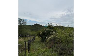 VENTA-LOTE 2.500m2 5to BAÑO- LA GRANJA