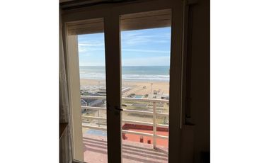 departamento dos dormitorios frente al mar