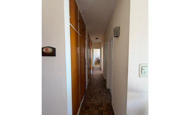 departamento dos dormitorios frente al mar