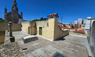 Casa en venta en Wilde Centro