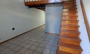 Casa PH en alquiler en Lanus Oeste