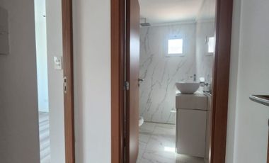 Semipiso en venta en Lanus Oeste