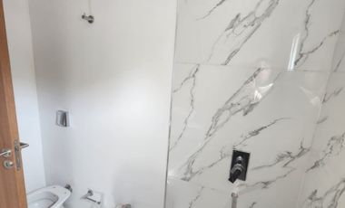 Semipiso en venta en Lanus Oeste