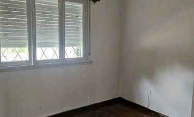 Casa PH en alquiler en Castelar Sur