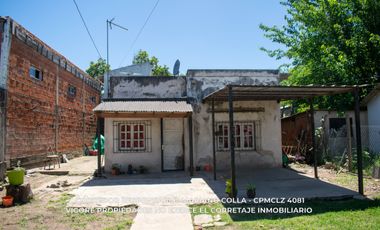 Casa en venta c/ cochera en Rafael Calzada