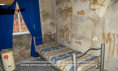 Casa en venta c/ cochera en Rafael Calzada