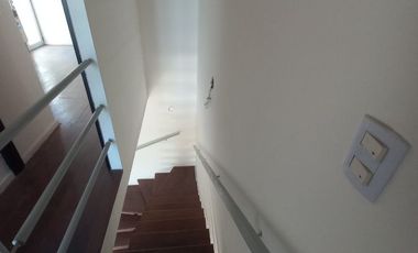 Dúplex en venta de 2 dormitorios c/ cochera en Maipú centro