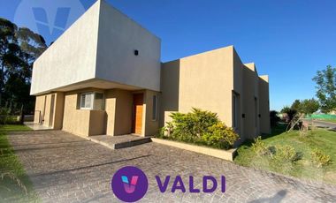 Casa en alquiler amoblada - Barrio Santa Inés, Canning