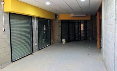 EN VENTA LOCAL COMERCIAL CON CÁMARA FRIGORÍFICA MAS DEPTO | ALTOS DE ALBERDI 1 - PLOTTIER/NEUQUEN