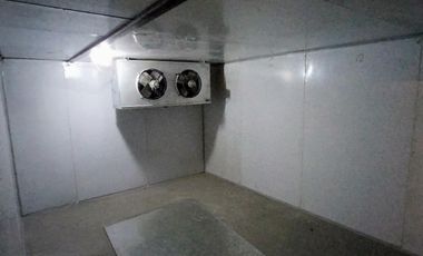 EN VENTA LOCAL COMERCIAL CON CÁMARA FRIGORÍFICA MAS DEPTO | ALTOS DE ALBERDI 1 - PLOTTIER/NEUQUEN