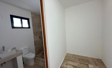 CASA EN VENTA MÉRIDA, 4 HABITACIONES, 689.23M2 TERRENO