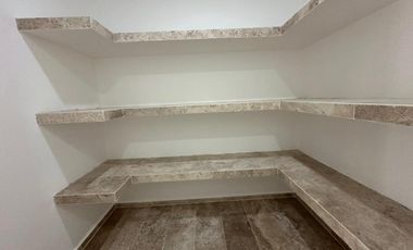 CASA EN VENTA MÉRIDA, 4 HABITACIONES, 689.23M2 TERRENO