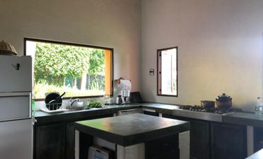 VALLE DE BRAVO EXCELENTE PROPIEDAD EN INCREIBLE UBICACION