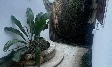 RESIDENCIA EN PRIVADA COLONIAL, EN CHUBURNA