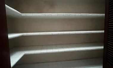 RESIDENCIA EN PRIVADA COLONIAL, EN CHUBURNA