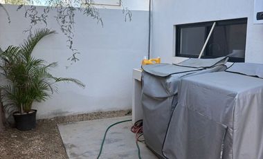 CASA EN VENTA EN FRACCIONAMIENTO HISPANIA