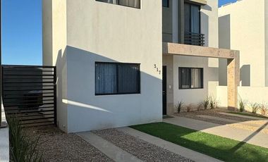 CASA EN VENTA EN FRACCIONAMIENTO HISPANIA